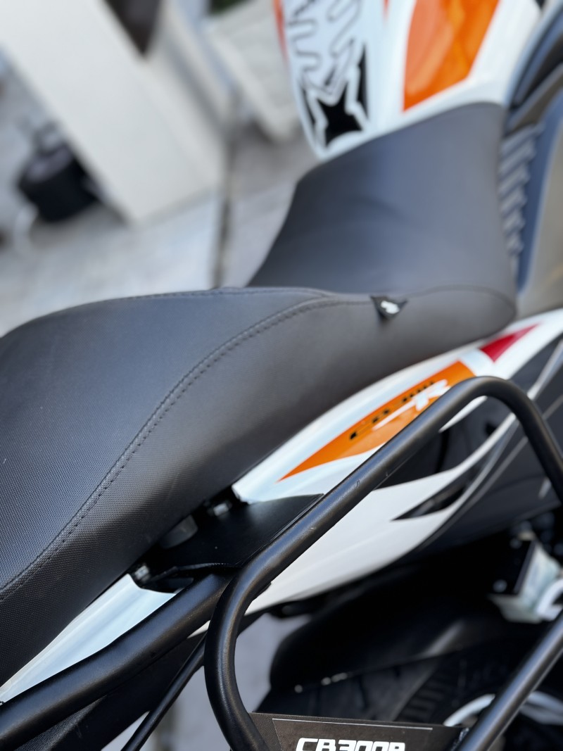 CB 300R ABS - 2014 - CAXIAS DO SUL