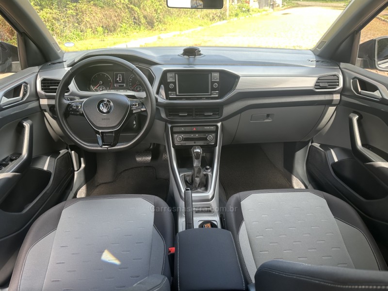 T-CROSS 1.0 COMFORTLINE TSI FLEX 4P AUTOMÁTICO - 2020 - NOVA PRATA