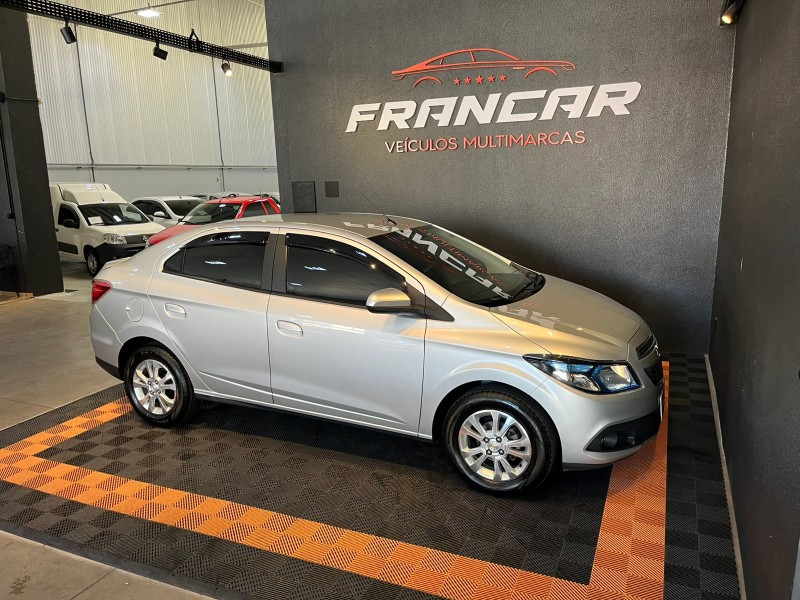 PRISMA 1.4 MPFI LTZ 8V FLEX 4P MANUAL - 2015 - ANTôNIO PRADO