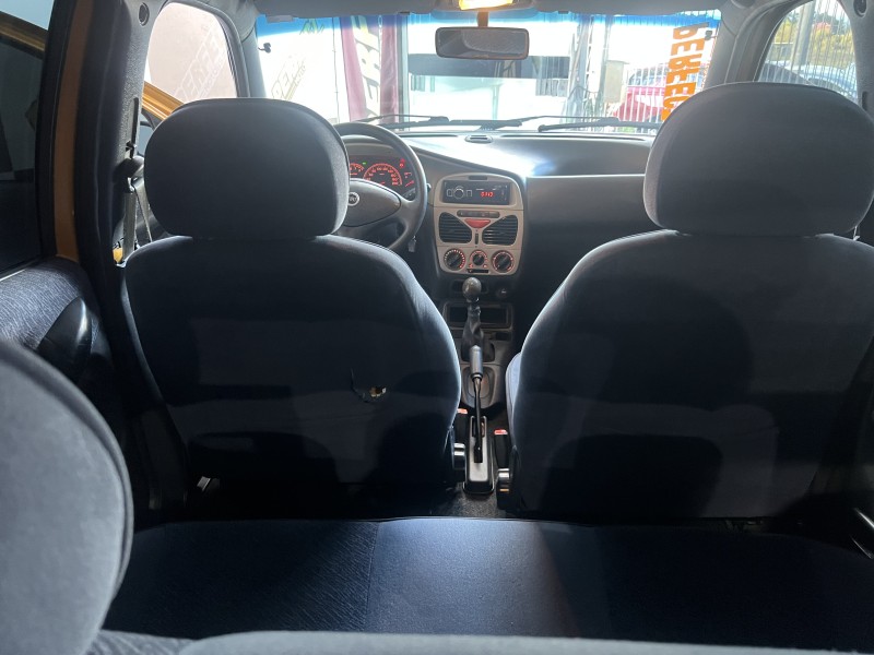 PALIO 1.0 MPI ELX 8V FLEX 4P MANUAL - 2002 - PORTãO