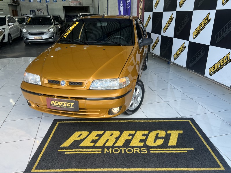 PALIO 1.0 MPI ELX 8V FLEX 4P MANUAL - 2002 - PORTãO