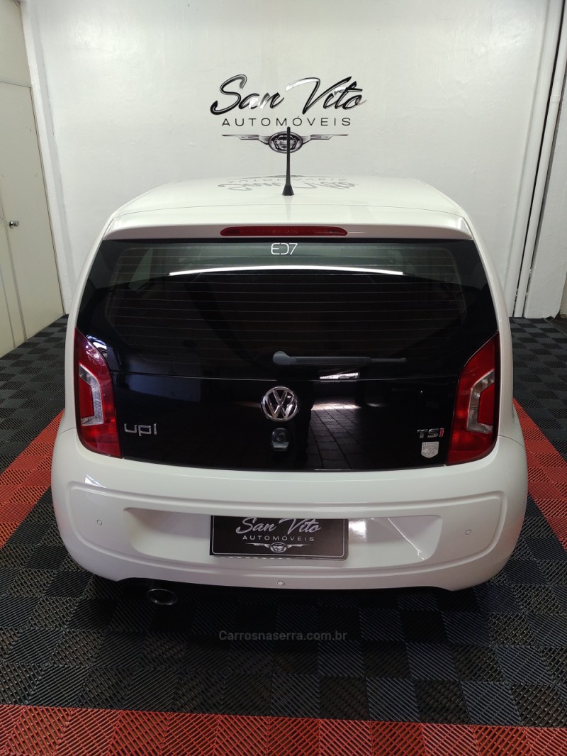 UP 1.0 TSI MOVE UP 12V FLEX 4P MANUAL - 2017 - CAXIAS DO SUL