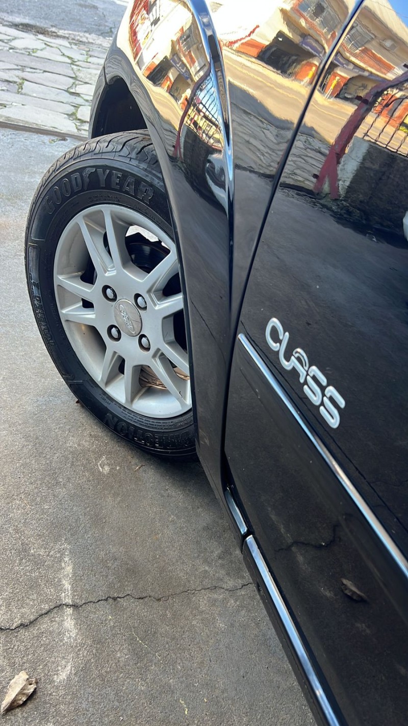FIESTA 1.6 MPI CLASS HATCH 8V FLEX 4P MANUAL - 2010 - CAXIAS DO SUL