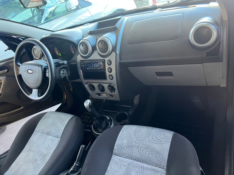 FIESTA 1.6 MPI CLASS HATCH 8V FLEX 4P MANUAL - 2010 - CAXIAS DO SUL