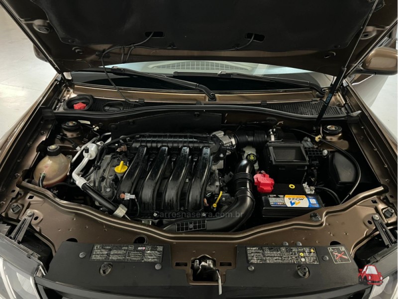 DUSTER 2.0 DYNAMIQUE 4X2 16V FLEX 4P AUTOMÁTICO - 2016 - CAXIAS DO SUL