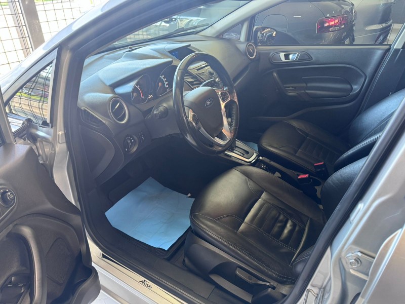 FIESTA 1.6 TITANIUM PLUS SEDAN 16V FLEX 4P AUTOMÁTICO - 2014 - CAXIAS DO SUL