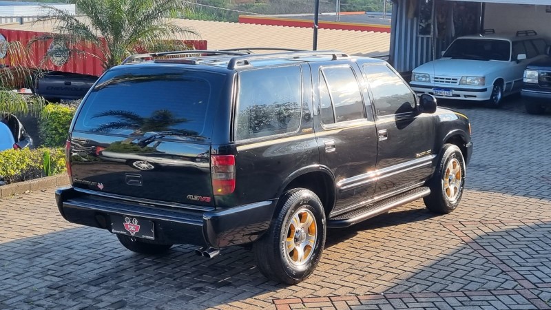 BLAZER 4.3 SFI DLX EXECUTIVE 4X2 V6 12V GASOLINA 4P AUTOMÁTICO - 1998 - TEUTôNIA