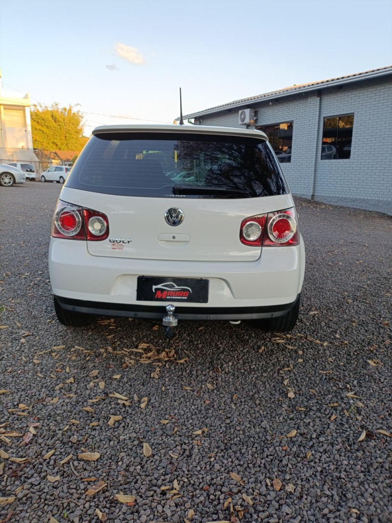 GOLF 1.6 MI 8V FLEX 4P MANUAL - 2010 - IVOTI
