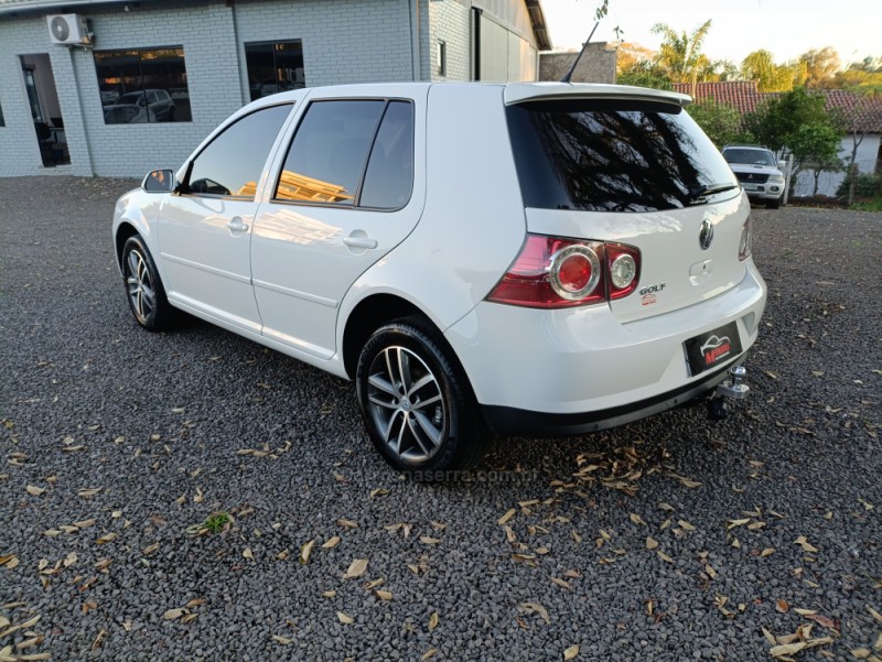 GOLF 1.6 MI 8V FLEX 4P MANUAL - 2010 - IVOTI