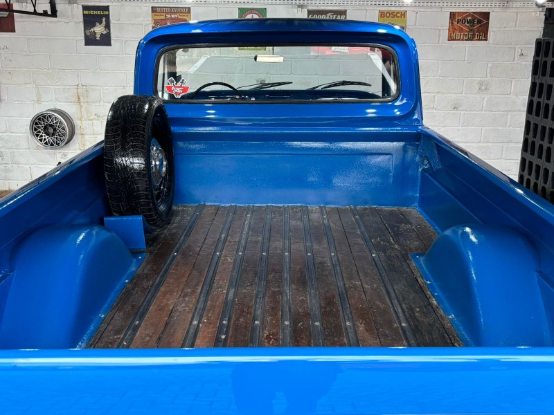 C15  - 1977 - TEUTôNIA