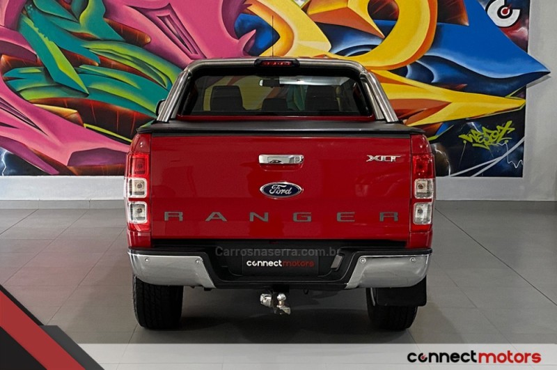RANGER 3.2 XLT 4X4 CD 20V DIESEL 4P AUTOMÁTICO - 2014 - BENTO GONçALVES