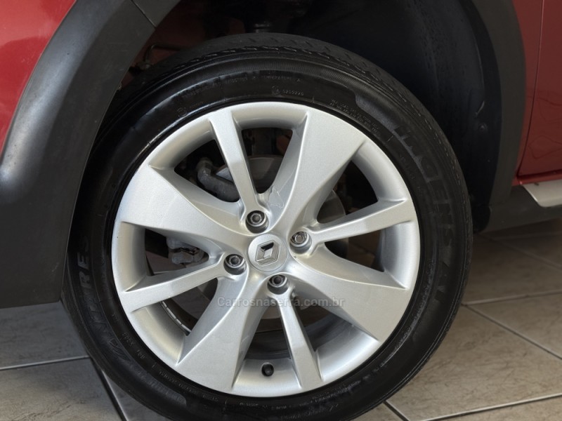 SANDERO 1.6 STEPWAY 8V FLEX 4P MANUAL - 2014 - GUAPORé