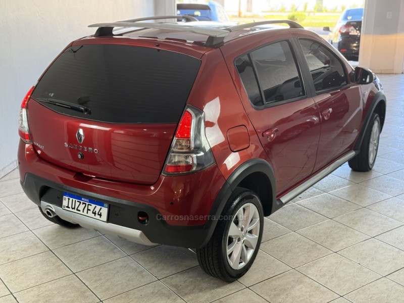 SANDERO 1.6 STEPWAY 8V FLEX 4P MANUAL - 2014 - GUAPORé