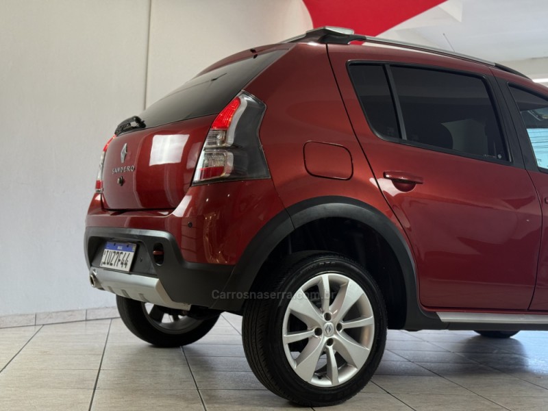 SANDERO 1.6 STEPWAY 8V FLEX 4P MANUAL - 2014 - GUAPORé