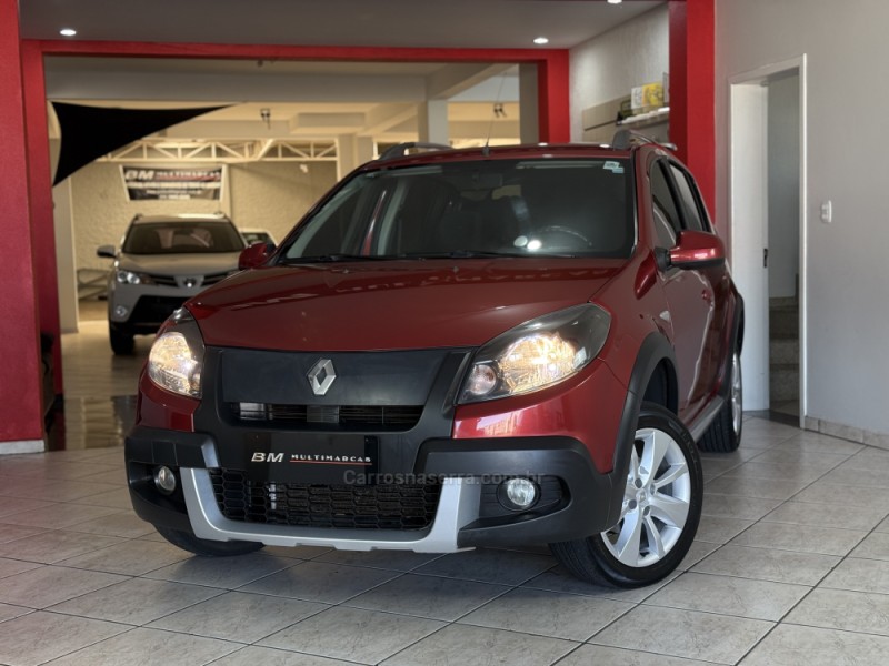 SANDERO 1.6 STEPWAY 8V FLEX 4P MANUAL - 2014 - GUAPORé