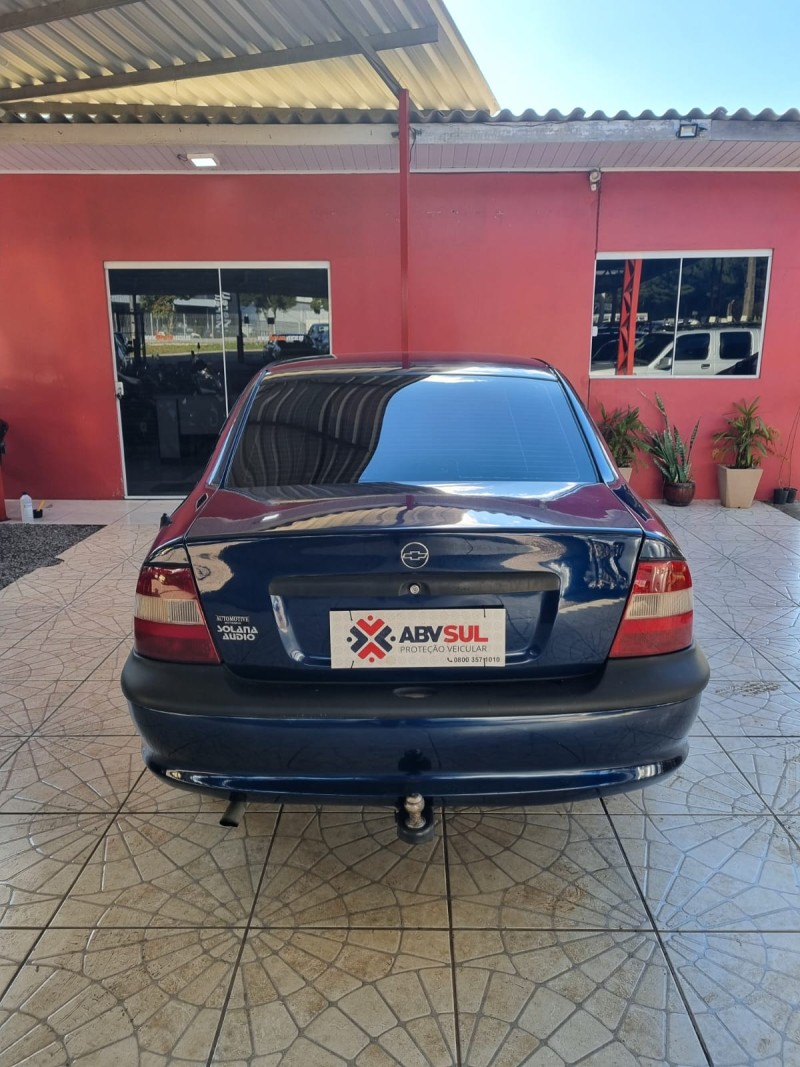 VECTRA 2.0 MPFI GLS 8V GASOLINA 4P MANUAL - 1998 - CAXIAS DO SUL