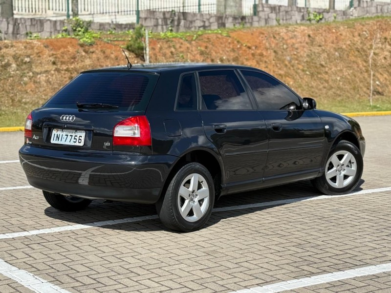 A3 1.8 20V GASOLINA 4P MANUAL - 2006 - CAXIAS DO SUL