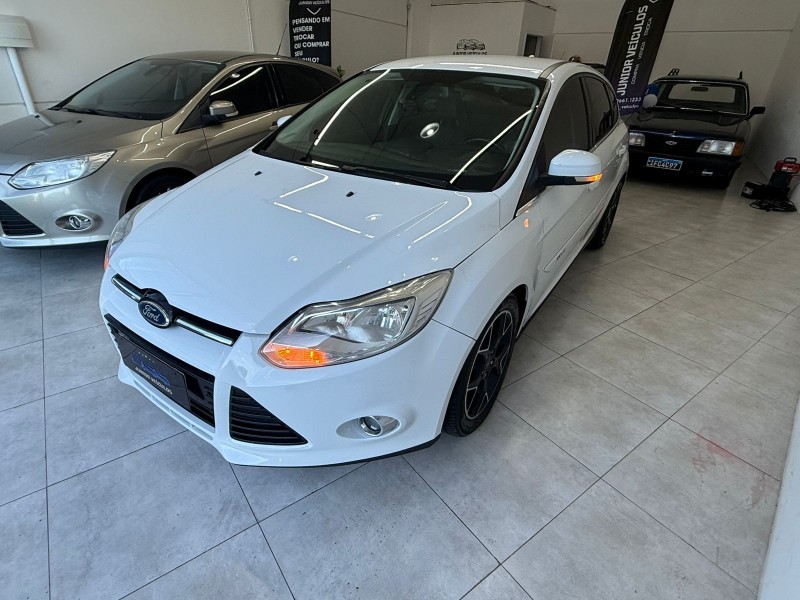 FOCUS 2.0 TITANIUM HATCH 16V FLEX 4P AUTOMÁTICO - 2015 - BENTO GONçALVES