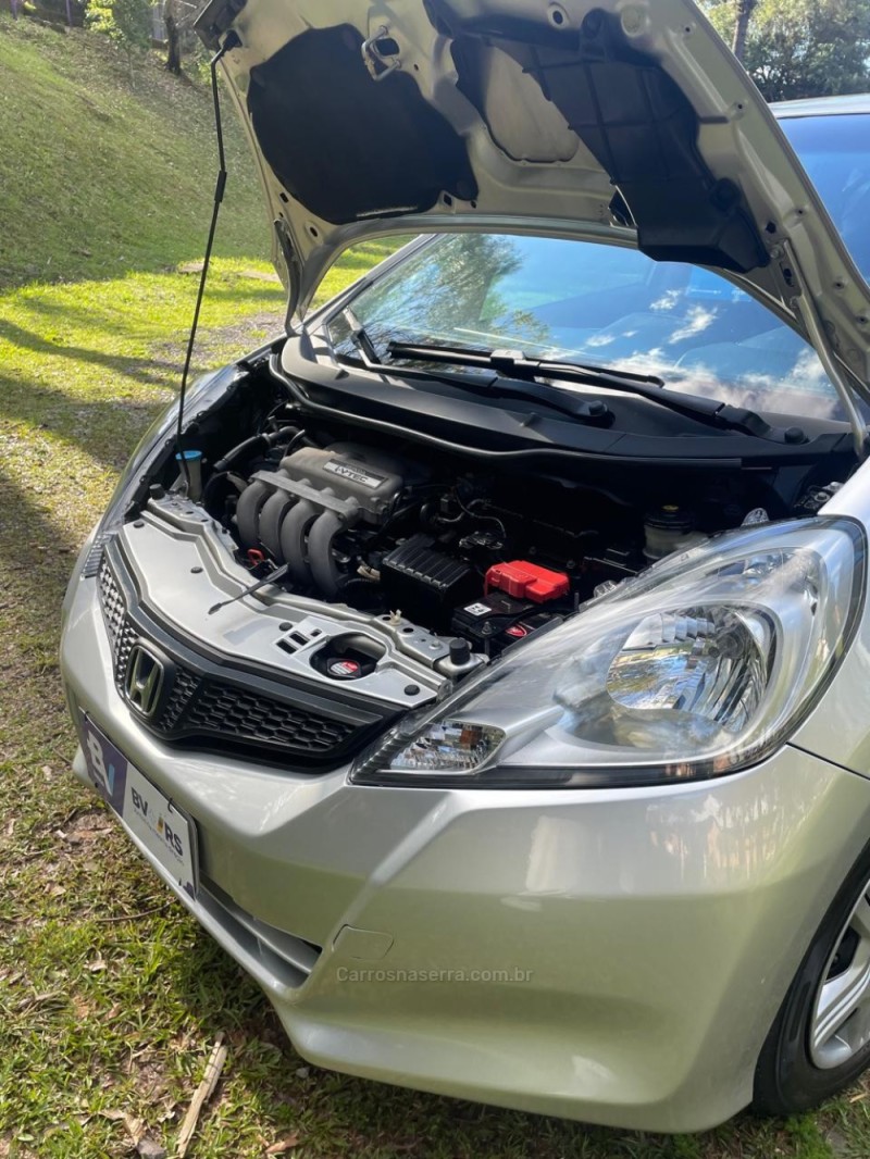 FIT 1.4 LX 8V FLEX 4P MANUAL - 2013 - CAXIAS DO SUL