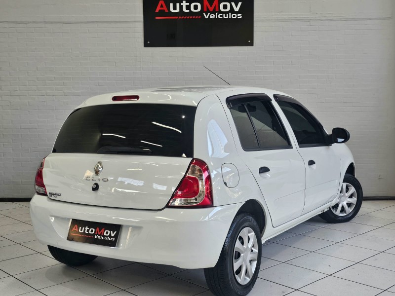 CLIO 1.0 EXPRESSION 16V GASOLINA 4P MANUAL - 2015 - CAXIAS DO SUL