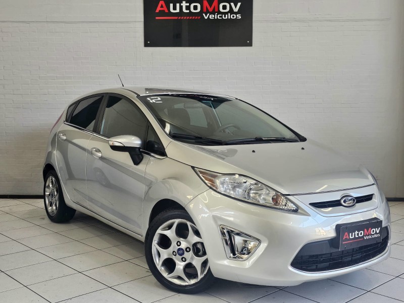 FIESTA 1.6 SE HATCH 16V FLEX 4P MANUAL - 2012 - CAXIAS DO SUL