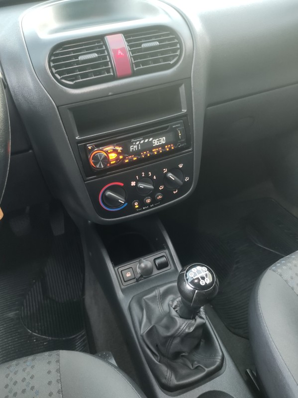 CORSA 1.4 MPFI MAXX 8V FLEX 4P MANUAL - 2012 - VALE REAL