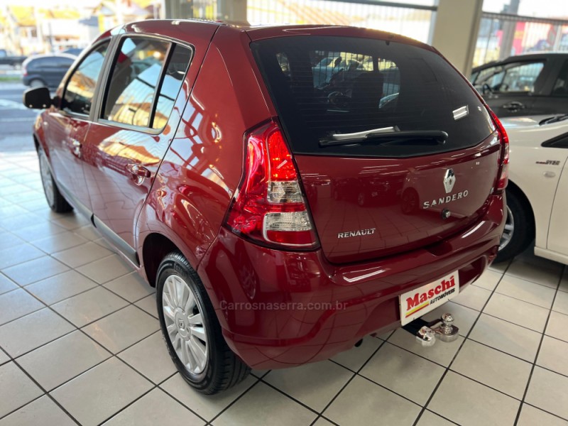 SANDERO 1.6 PRIVILÉGE 8V HI-FLEX 4P MANUAL - 2013 - CAXIAS DO SUL