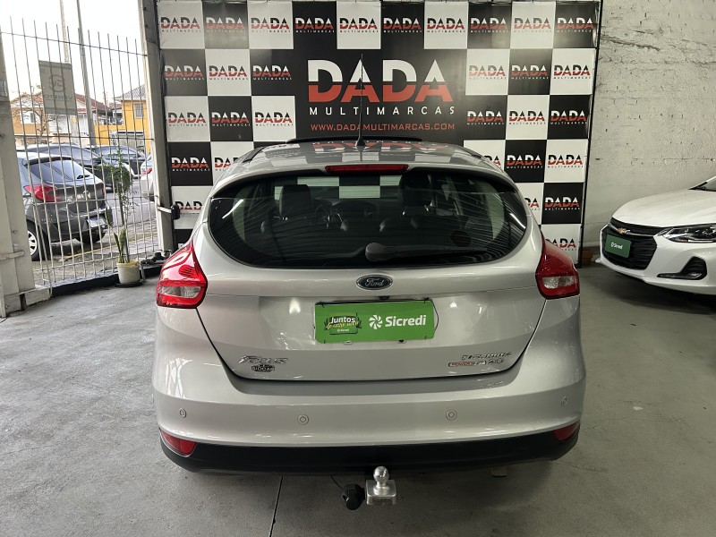 FOCUS 2.0 TITANIUM PLUS 16V FLEX 4P AUTOMÁTICO - 2016 - CAXIAS DO SUL