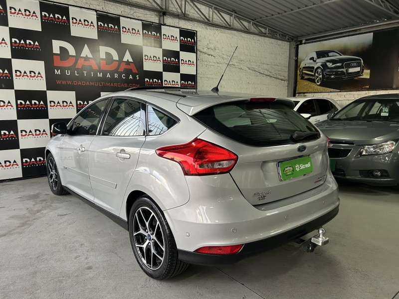 FOCUS 2.0 TITANIUM PLUS 16V FLEX 4P AUTOMÁTICO - 2016 - CAXIAS DO SUL