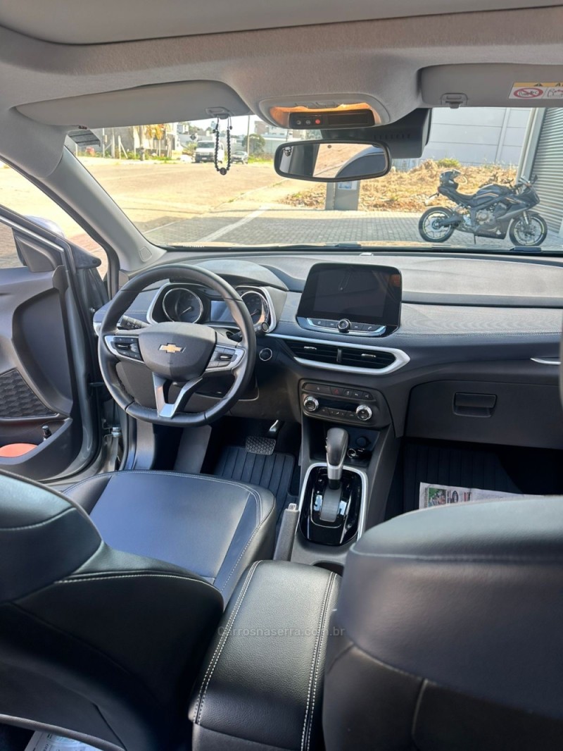 TRACKER 1.0 12V PREMIER TURBO FLEX 4P AUTOMÁTICO - 2024 - BENTO GONçALVES