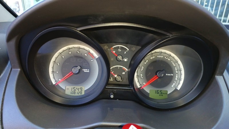 FIESTA 1.6 ROCAM 8V FLEX 4P MANUAL - 2011 - VERANóPOLIS