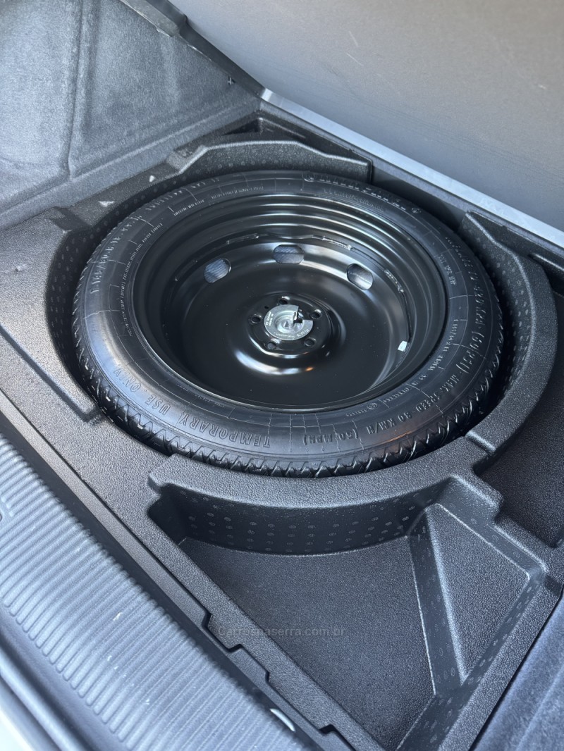Q3 1.4 TFSI S TRONIC 16V GASOLINA 4P AUTOMATICO - 2017 - NOVA ARAçá