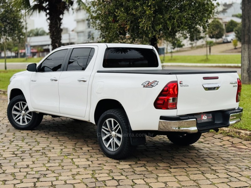 HILUX 2.8 SRX 4X4 CD 16V DIESEL 4P AUTOMÁTICO