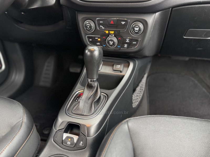 COMPASS 2.0 16V FLEX LONGITUDE AUTOM&Aacute;TICO