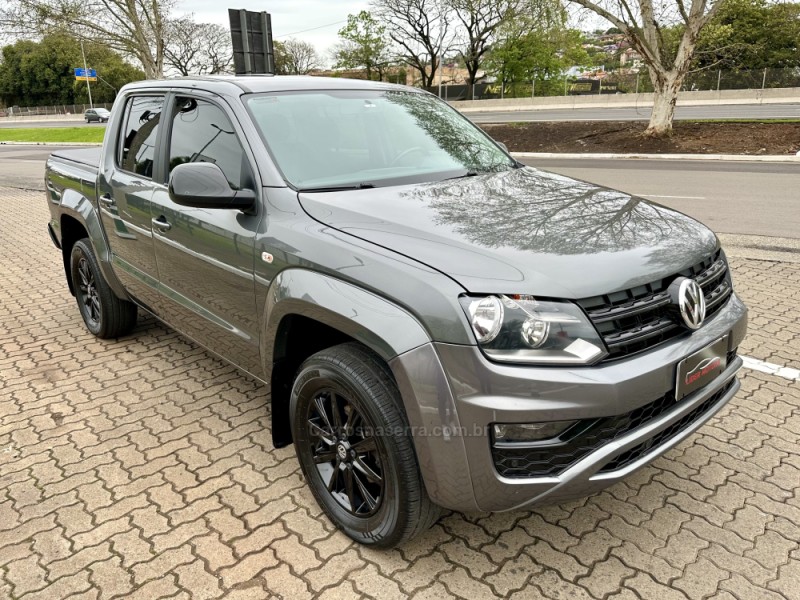 AMAROK 2.0 TRENDLINE 4X4 CD 16V TURBO INTERCOOLER DIESEL 4P AUTOMÁTICO - 2018 - ESTâNCIA VELHA