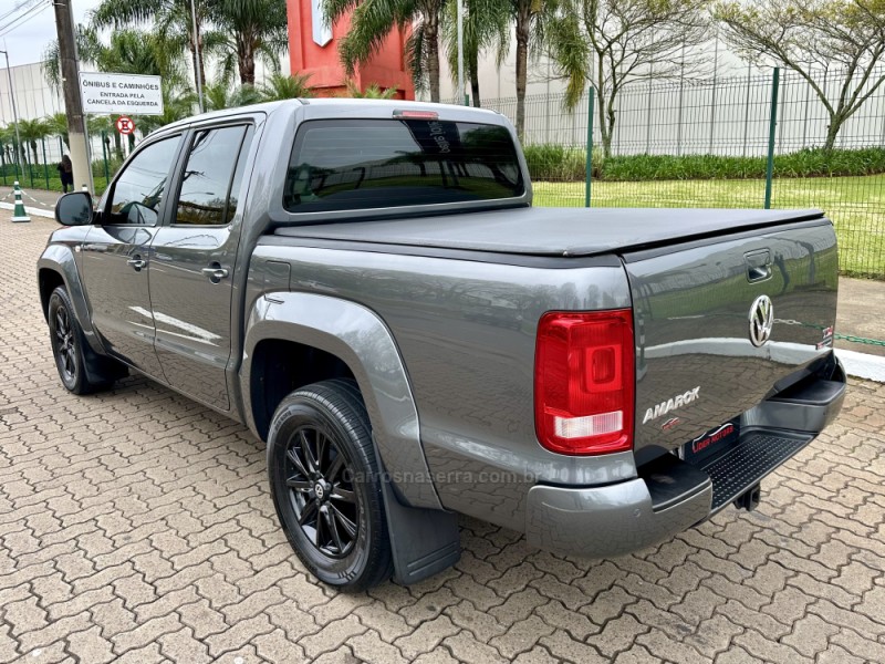 AMAROK 2.0 TRENDLINE 4X4 CD 16V TURBO INTERCOOLER DIESEL 4P AUTOMÁTICO - 2018 - ESTâNCIA VELHA