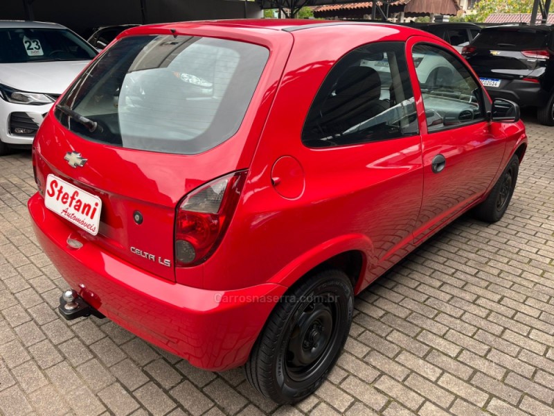 CELTA 1.0 MPFI LS 8V FLEX 2P MANUAL - 2013 - FELIZ