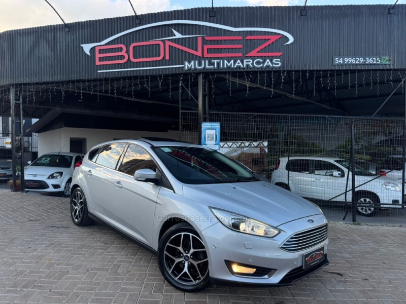 FOCUS 2.0 TITANIUM PLUS 16V FLEX 4P AUTOMÁTICO - 2016 - TAPEJARA