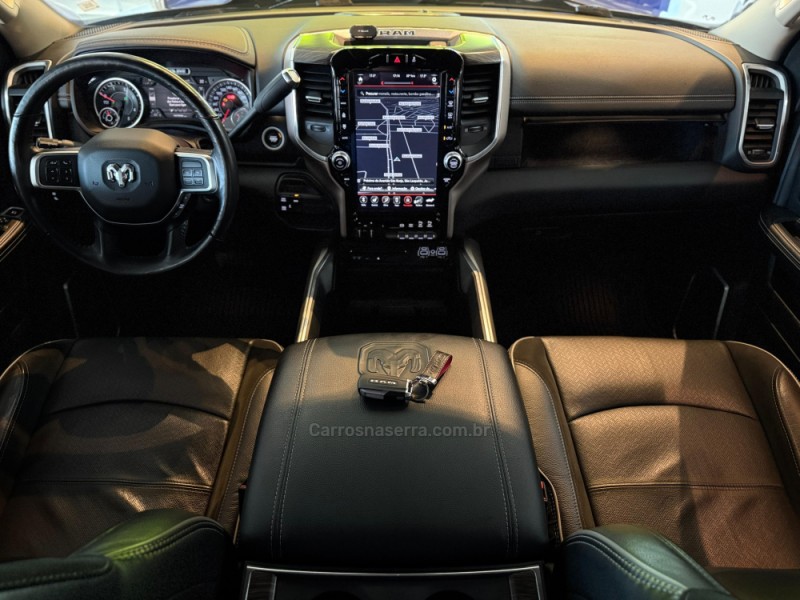 2500 LARAMIE 6.7 CD 4X4 TDI DIESEL 4P AUTOMÁTICA - 2019 - SãO LEOPOLDO