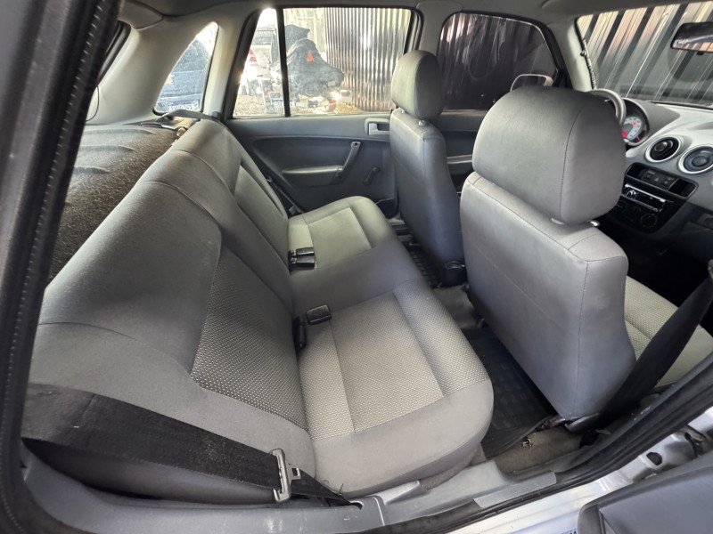 GOL 1.0 MI TREND 8V FLEX 4P MANUAL - 2008 - CAXIAS DO SUL