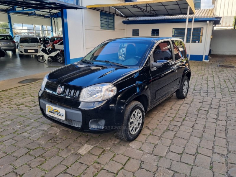 UNO 1.0 EVO VIVACE 8V FLEX 2P MANUAL - 2012 - VACARIA
