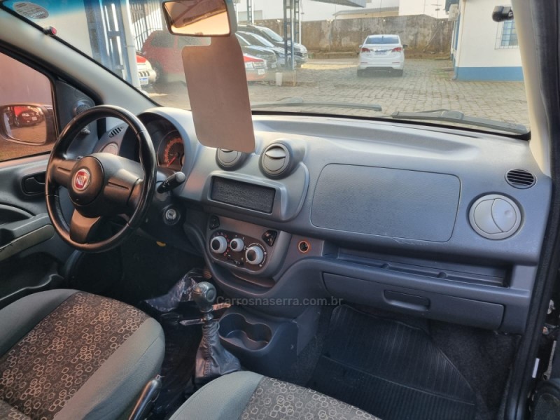 UNO 1.0 EVO VIVACE 8V FLEX 2P MANUAL - 2012 - VACARIA