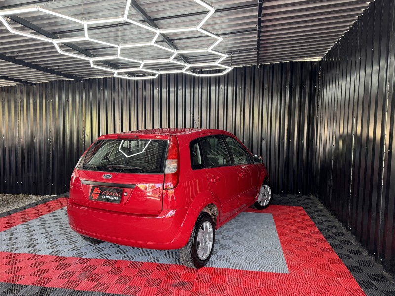 FIESTA 1.0 MPI PERSONNALITÉ 8V FLEX 4P MANUAL - 2006 - CAXIAS DO SUL