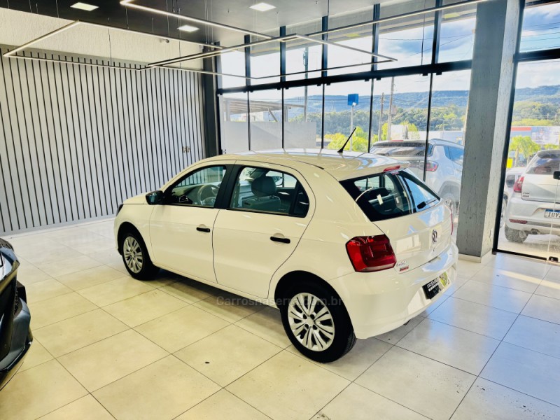 GOL 1.6 MSI 8V TOTALFLEX 4P MANUAL - 2022 - DOIS IRMãOS