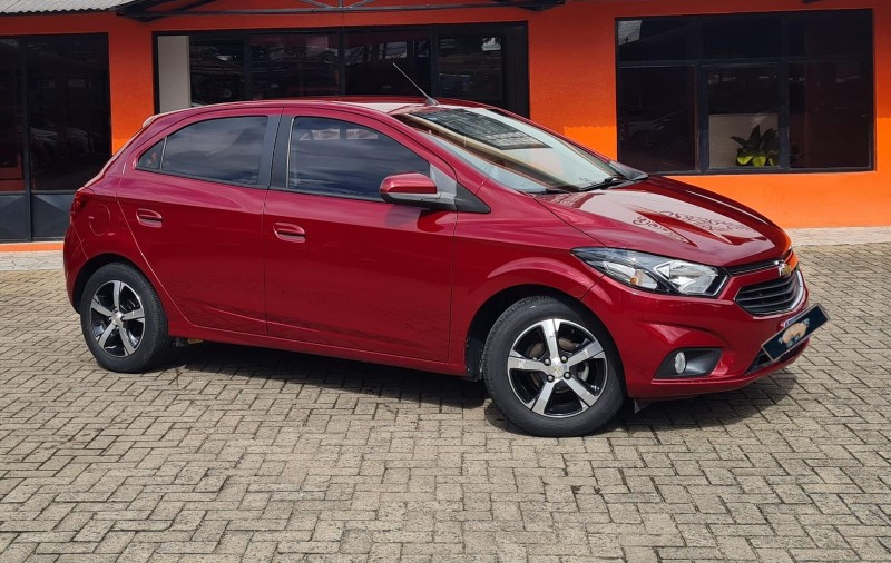 onix 1.4 mpfi ltz 8v flex 4p automatico 2017 canela