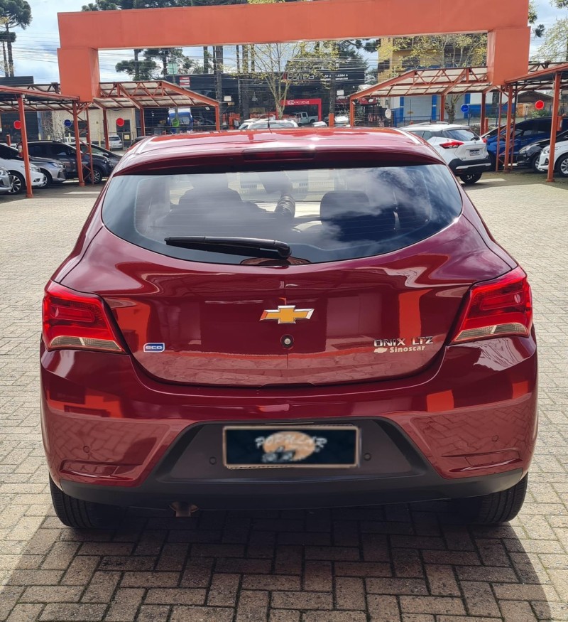 ONIX 1.4 MPFI LTZ 8V FLEX 4P AUTOMÁTICO - 2017 - CANELA