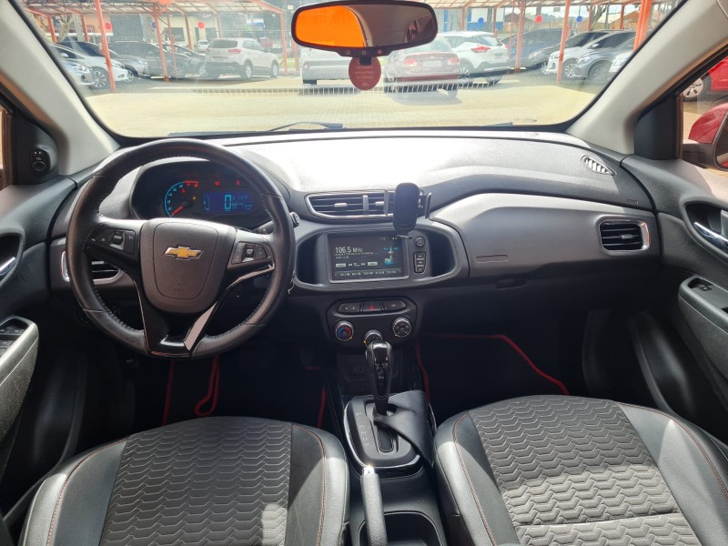 ONIX 1.4 MPFI LTZ 8V FLEX 4P AUTOMÁTICO - 2017 - CANELA