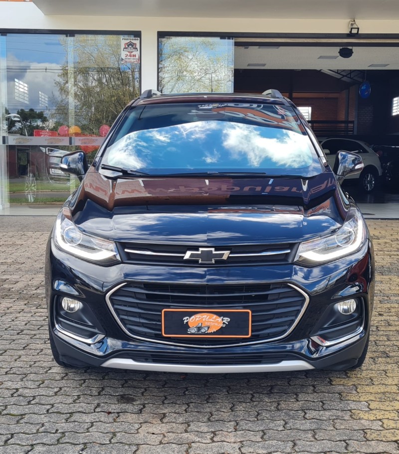 TRACKER  - 2019 - CANELA