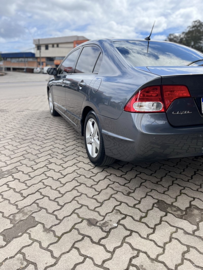 CIVIC 1.8 LXS 16V FLEX 4P MANUAL - 2010 - CAXIAS DO SUL