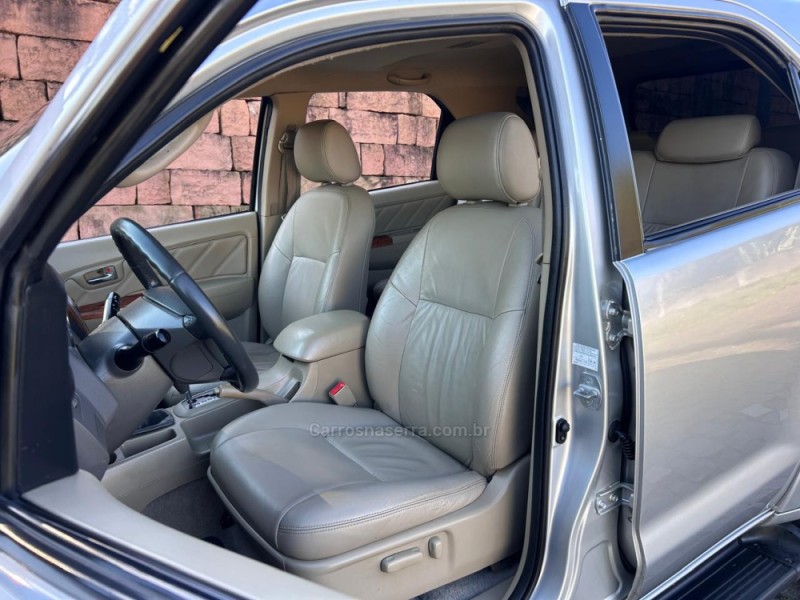 HILUX SW4 3.0 SRV 4X4 16V TURBO INTERCOOLER DIESEL 4P AUTOMÁTICO - 2011 - VENâNCIO AIRES